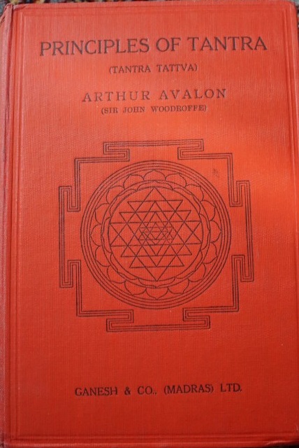 Principles Of Tantra (Tantra Tattva)